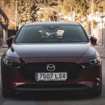 Why Enthusiasts Prefer Quick-Detach Systems Over Traditional Front Plate Mounts